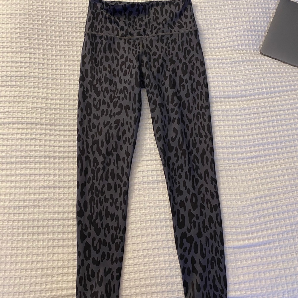Carbon38 Cheetah Leggings
